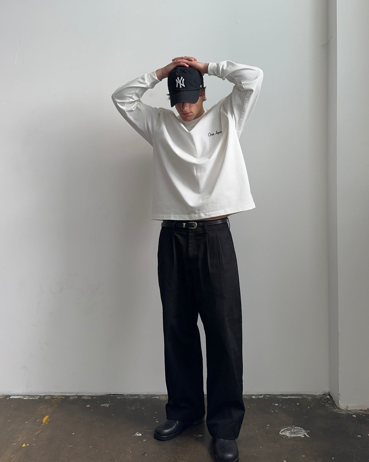 Cropped Longsleeve - White