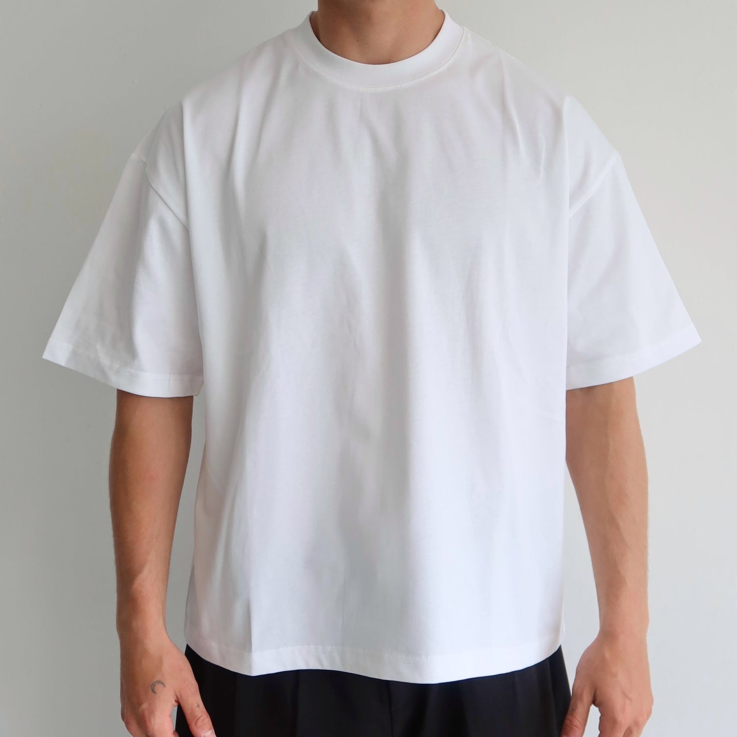 Heavy Box T - White